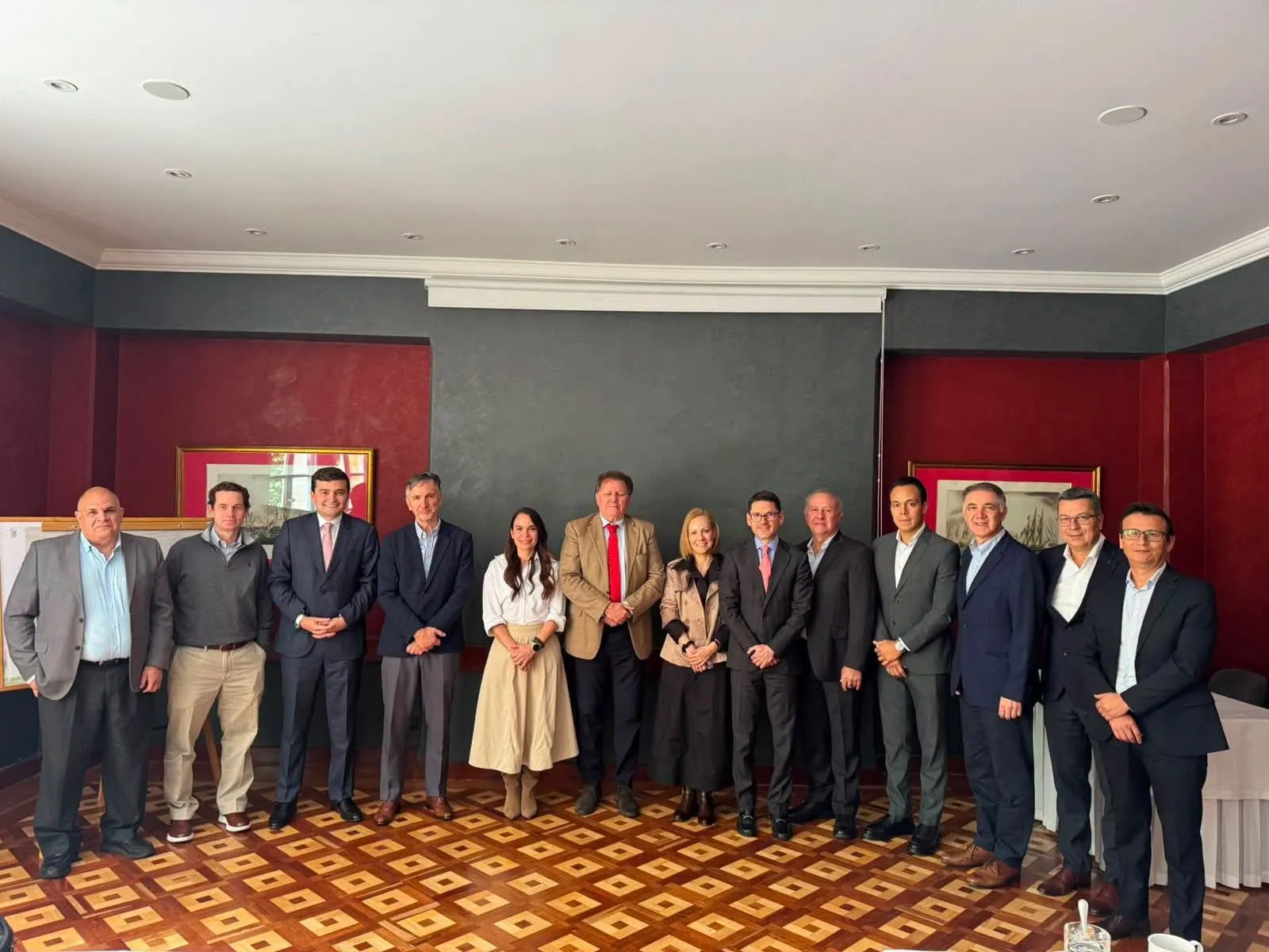 Gobierno electo anuncia revisión al decreto de tierras firmado por Petro