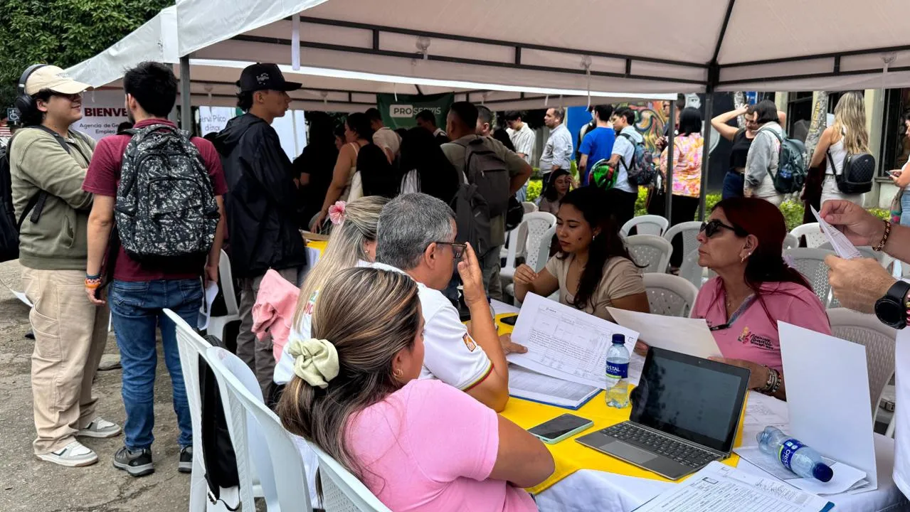 Más de 100 vacantes llegarán con el Festival del Camello a la comuna 9
