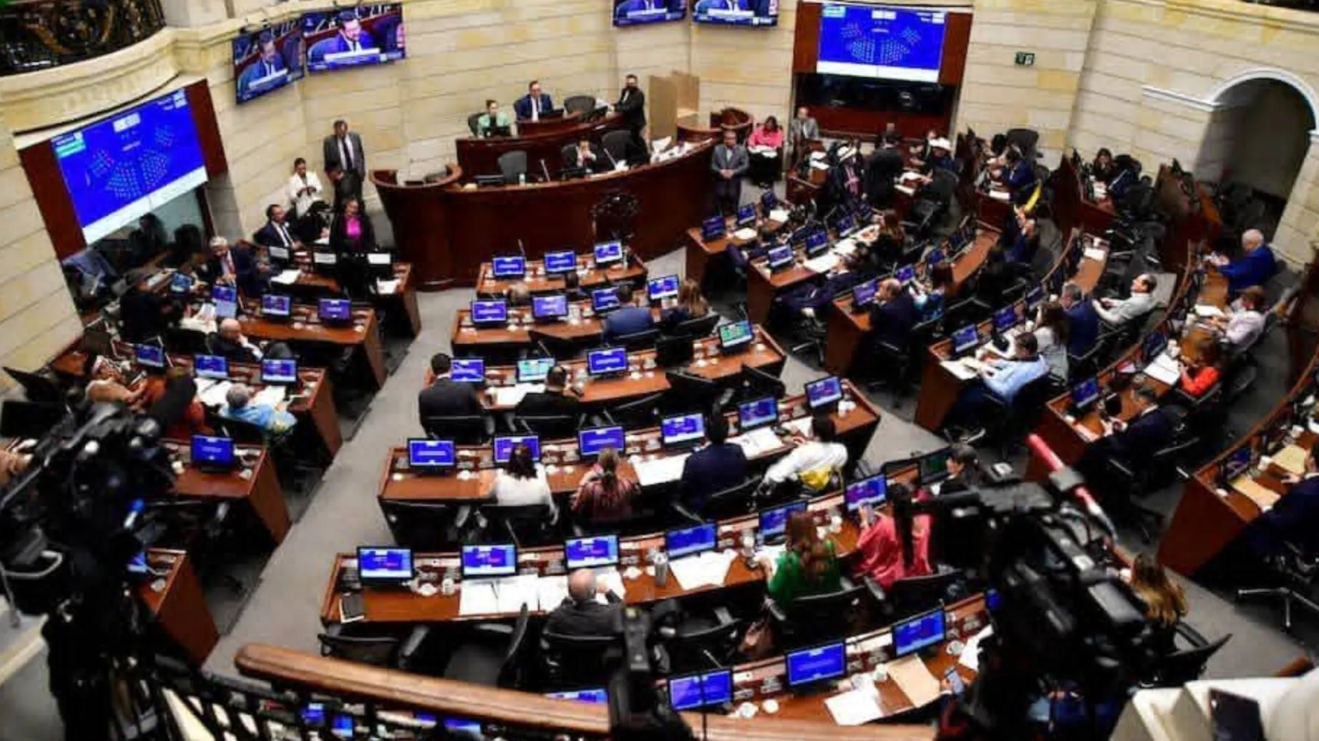 Nuevo Congreso inicia con un mapa político renovado