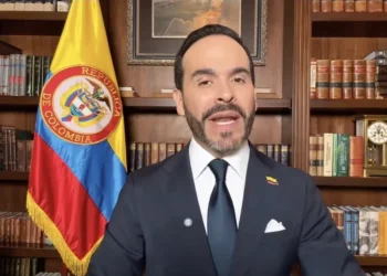 Denuncian a Abelardo de la Espriella por presunto hostigamiento contra firmantes de paz