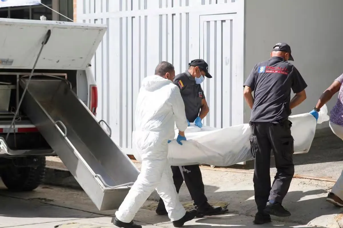 Medicina Legal alista entrega de cuerpos tras terremoto