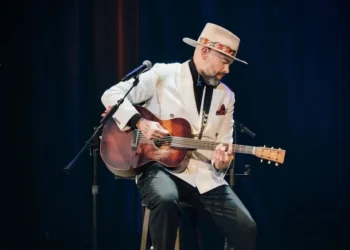 ¡Santiago Cruz canta por el Tolima!