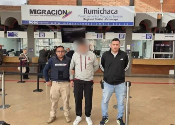 Detienen en Rumichaca a colombiano requerido por la justicia cuando viajaba a Ecuador