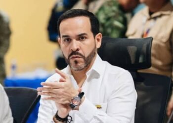Colombia retoma contactos con el FMI ante las dificultades fiscales