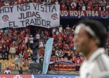 Cuadrado vivió una noche tensa en el Atanasio