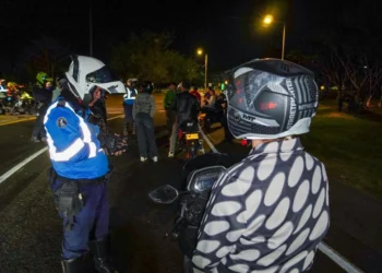 Operativos nocturnos dejan 34 comparendos y 22 vehículos inmovilizados en Ibagué
