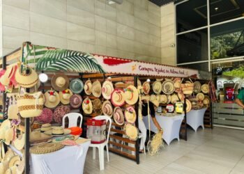 Artesanos de El Guamo promocionaron sus productos en Ibagué