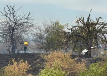 Dos municipios del Tolima mantienen incendios activos
