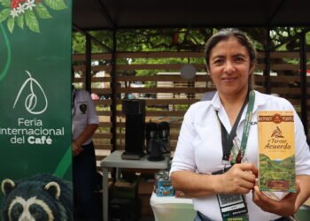 El café de la reconciliación llegó a la Feria Internacional de Chaparral