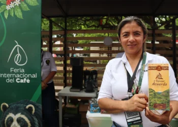 El café de la reconciliación llegó a la Feria Internacional de Chaparral