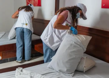 Refuerzan controles sanitarios en hoteles y moteles de Ibagué durante el receso escolar