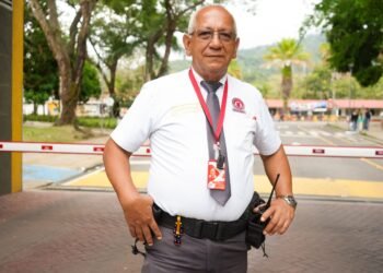 José Cabezas, 42 años protegiendo a la Universidad del Tolima