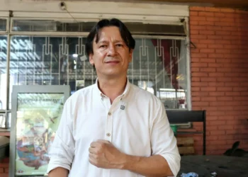 “Colombia no es una dictadura”: Renzo García arremete contra Abelardo