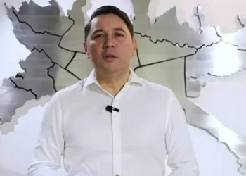 Fiscalía imputa a Andrés Hurtado por presuntas irregularidades en el puente de la 60