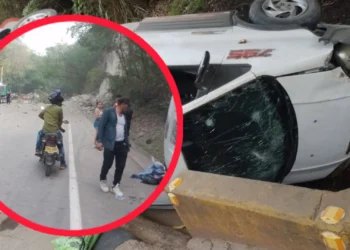 Tragedia en la vía a Chicoral: montaña se desplomó sobre una buseta y dejó heridos
